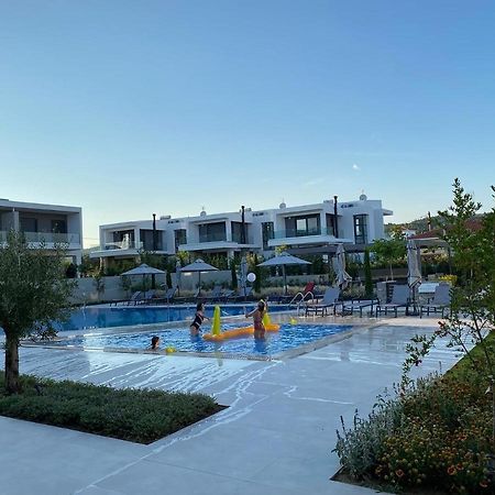 Olea Luxury Apartments Нікіті Екстер'єр фото